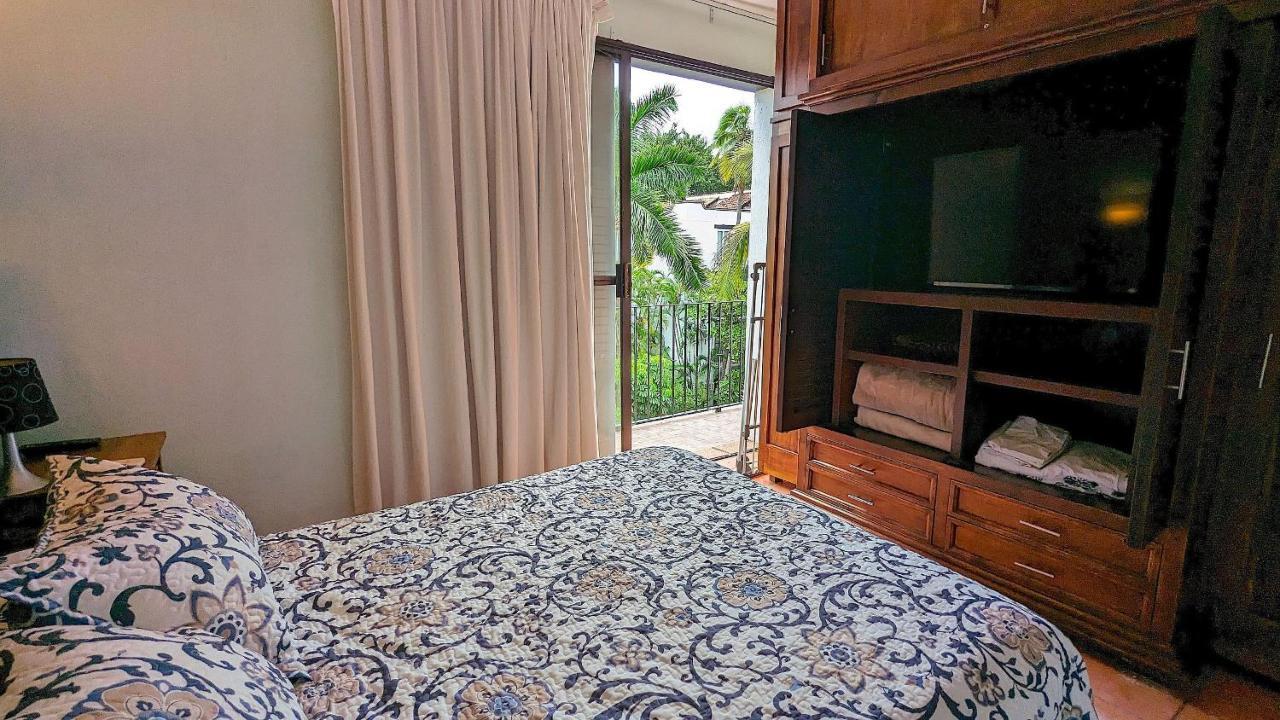 Marbella Villa Puerto Vallarta Exterior photo